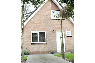 Holiday house in Ouddorp with 3 bedrooms