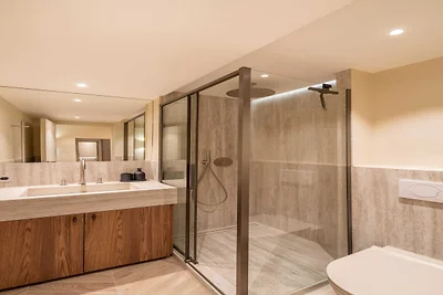 Appartamento 2 camere, A/C, centro Nizza,...