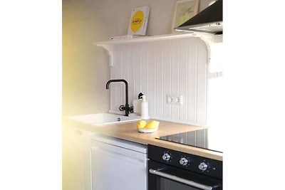 Vakantiehuis in Teltow met zwembad