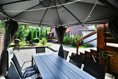 Große, komfortable Ferienvilla mit Terrasse