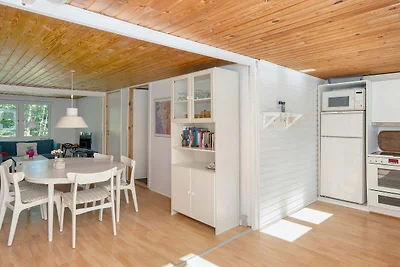6 person holiday home in Glesborg-By Traum