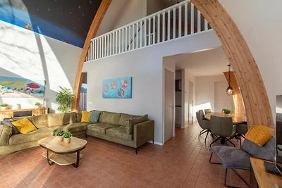 Schöne Villa für 8 Personen mit Whirlpool