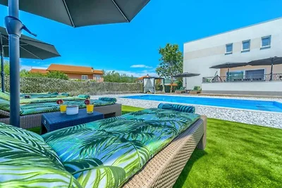 Five Bedroom Villa with Private Pool