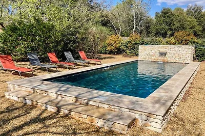 Charmantes Landhaus mit Pool – 637 SAT
