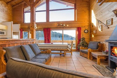 Modernes Chalet in Peisey-Nancroix mit Balkon