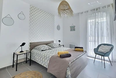 Appartamento con terrazza e parcheggio