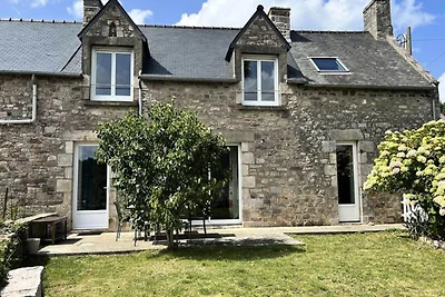 Haus in Erquy in der Nähe der Wanderwege von ...