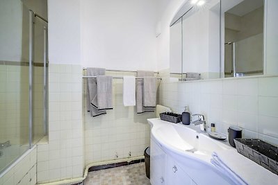 Erhabene Wohnung mit Parkplatz - 2 Schlafzimm...
