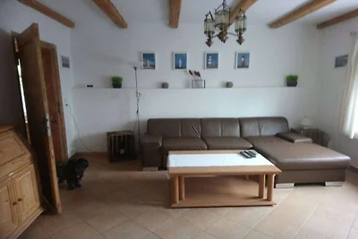 Naturhäuschen mit Teich