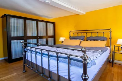 Ferienwohnung mit 2 Schlafzimmer