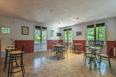 Friedliche Dreifamilienhaus-Oase in den Alpen