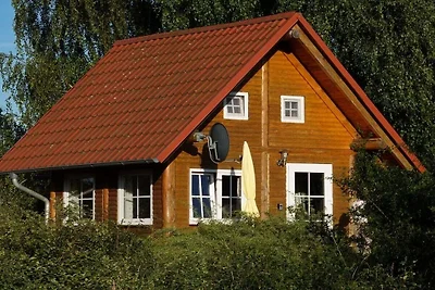 Ferienhaus in Altwarp mit Schwimmbecken