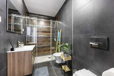 Appartamento a Burgau con Jacuzzi Privata