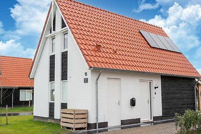 Modernes Ferienhaus in Scherpenisse mit...