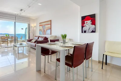 Hübsche Wohnung mit Balkon