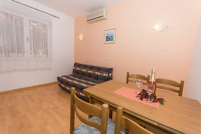 Apartments Mastelić - One Bedroom Apartment w...