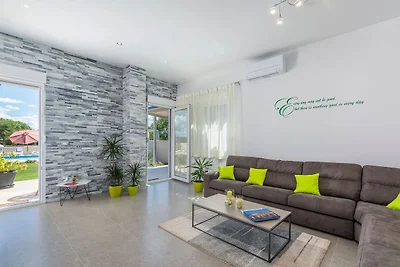 Moderne villa 8 p met een privézwembad ruime ...