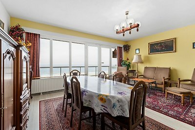 Ruhiges Appartement mit Meerblick