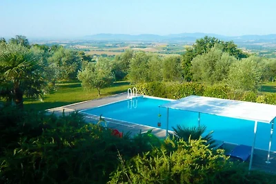 Casale Vezzoli con piscina