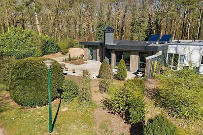 Luxuriöses Ferienhaus mitten in der Natur