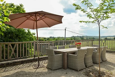 Elegante Villa in Saint-Médard