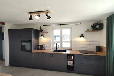 Ferienhaus in Ahorntal mit Schwimmbecken