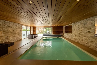 Villa in Coo mit Innenpool, Sauna