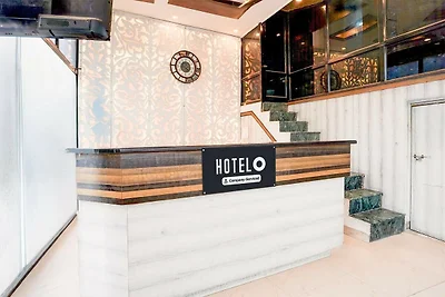 Super Hotel O Tyagi Road vicino