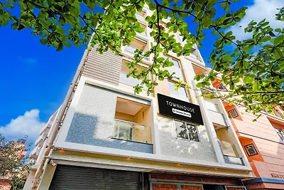 Super Townhouse Marathahalli