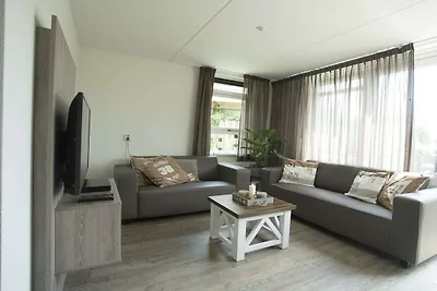 Vakantiehuis in Medemblik met terras