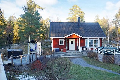 4 Sterne Ferienhaus in ÅKERSBERGA