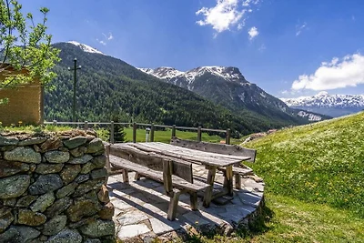 Ferienwohnung in Graun mit Schwimmbecken