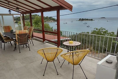 Two Bedroom Apartment With Terrace And Sea...