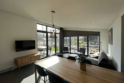 Modernes Ferienhaus in der Nהhe der Hoge...
