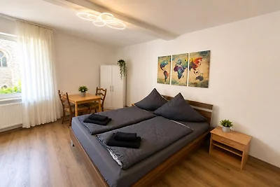 Zum Rheinberg – Rhein Studio