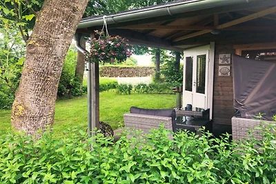 Ferienwohnung mit 2 Schlafzimmer