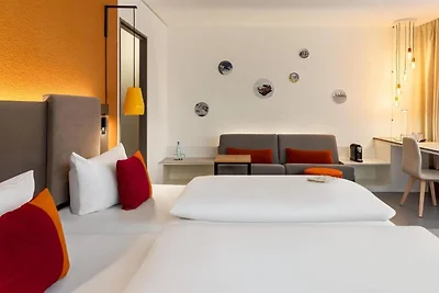 Vienna House Easy Leipzig von Sunday Suite...
