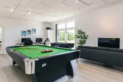 14 Personen Ferienhaus in Væggerløse-By Traum