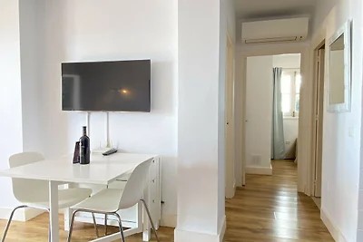 Wohnung in Nerja mit Meerblick & Pool