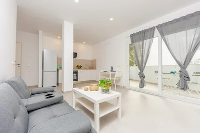 Hugo 1 - Apartment In Cala Rajada