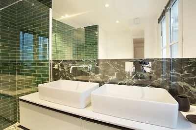 Erhabene Wohnung Louvre Museum Concorde