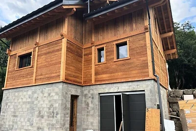 Chalet in La Ruaz vlakbij de skilift van...