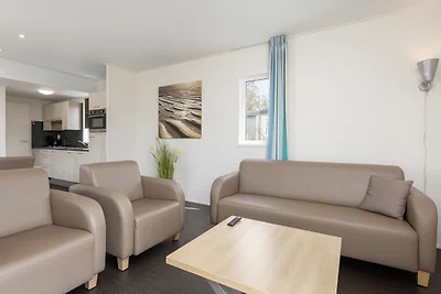 Moderne Lodge in Strandnהhe