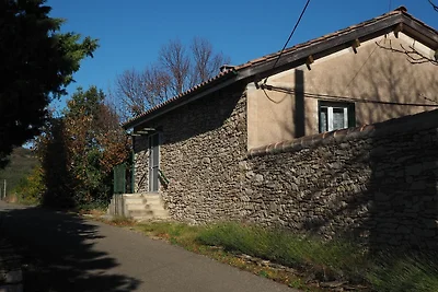 Ferienhaus mit Terrasse in Villemagne
