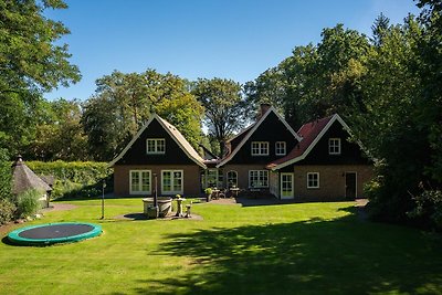 Chalet in Frisia con giardino recintato