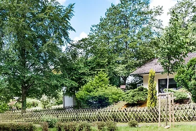 Idyllischer Bungalow in Feusdorf mit...