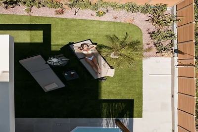 Premium Seaview Suite with Heated Pool and Pr...