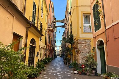 Wohnung in Pietra Ligure mit Balkon oder Terr...