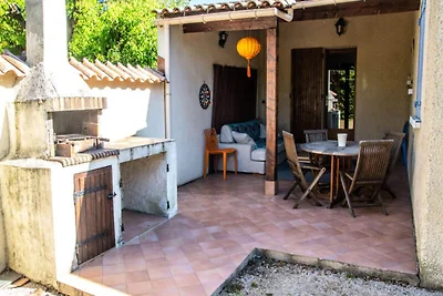 Häuser & Villen für 8 Personen