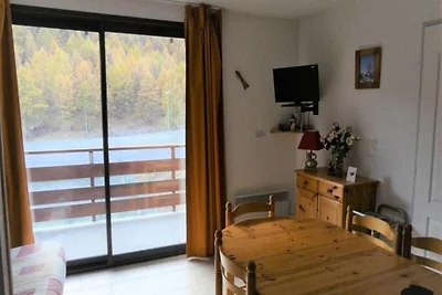 Wohnung in Réallon mit Skizugang